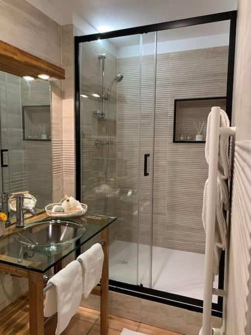 Apartament Les Loges De Bacchus L'Epicurieux Chonas-lʼAmballan Zewnętrze zdjęcie